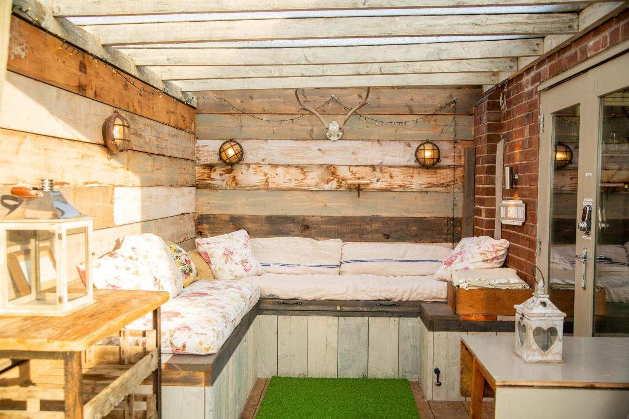 The Cowshed At Cheshire Boutique Barns Βίλα Nantwich Εξωτερικό φωτογραφία